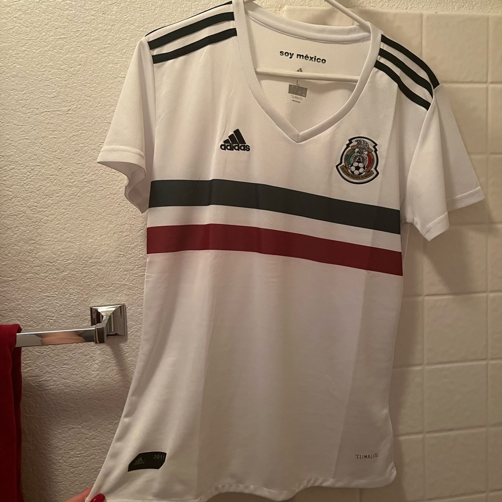 Adidas Womens MEXICO soccer shirt